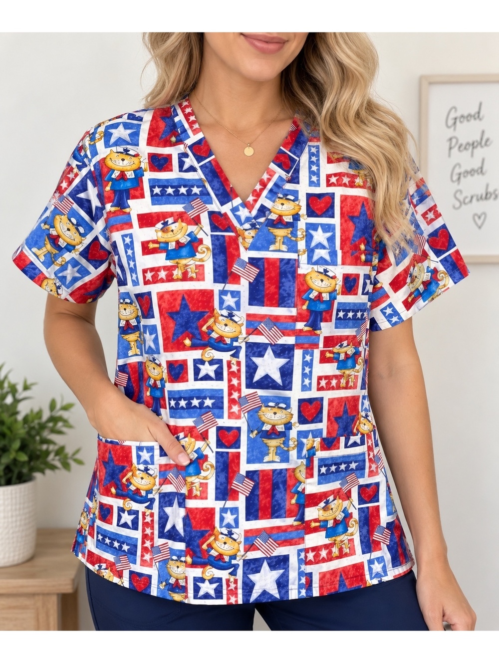 Peaches Uniforms Women’s Small Scrub Top Patriotic